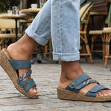 Carrie – Friss elegancia stílusos kékben