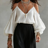 Fehér Off-the-shoulder Ujjú Top és Fekete Széles Szárú Nadrág Szett