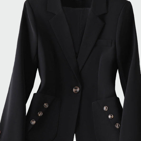 Eszter - Elegáns kapucnis pulóver